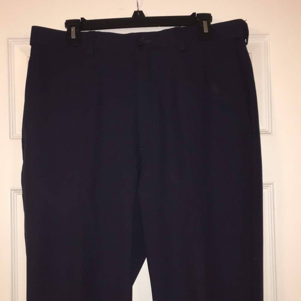 Men’s Haggar Classic Fit Navy Dress Pants